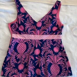 Adorable vintage Lily Pulitzer size 8 Summer shirt